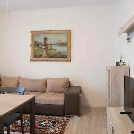 Casa Appartamento *